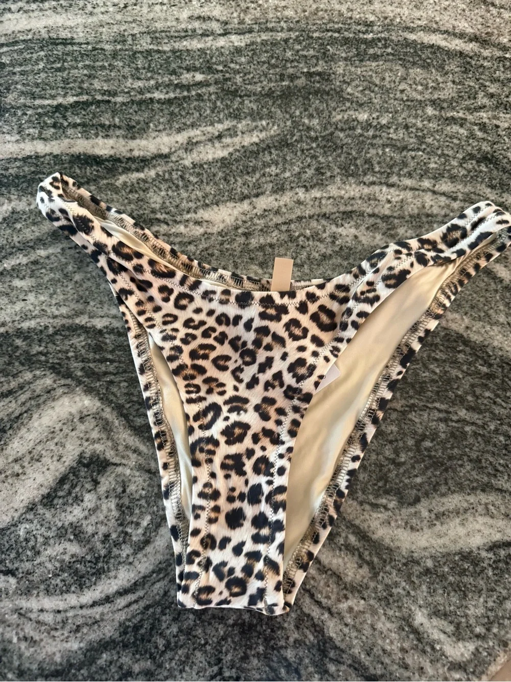 SKIMS Swim Cheeky Tanga Bikini Bottoms Champagne Leopard Print XS NWT
